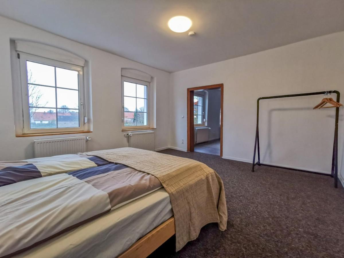 Apartment In Herrenhaus Gross Pinnow 외부 사진