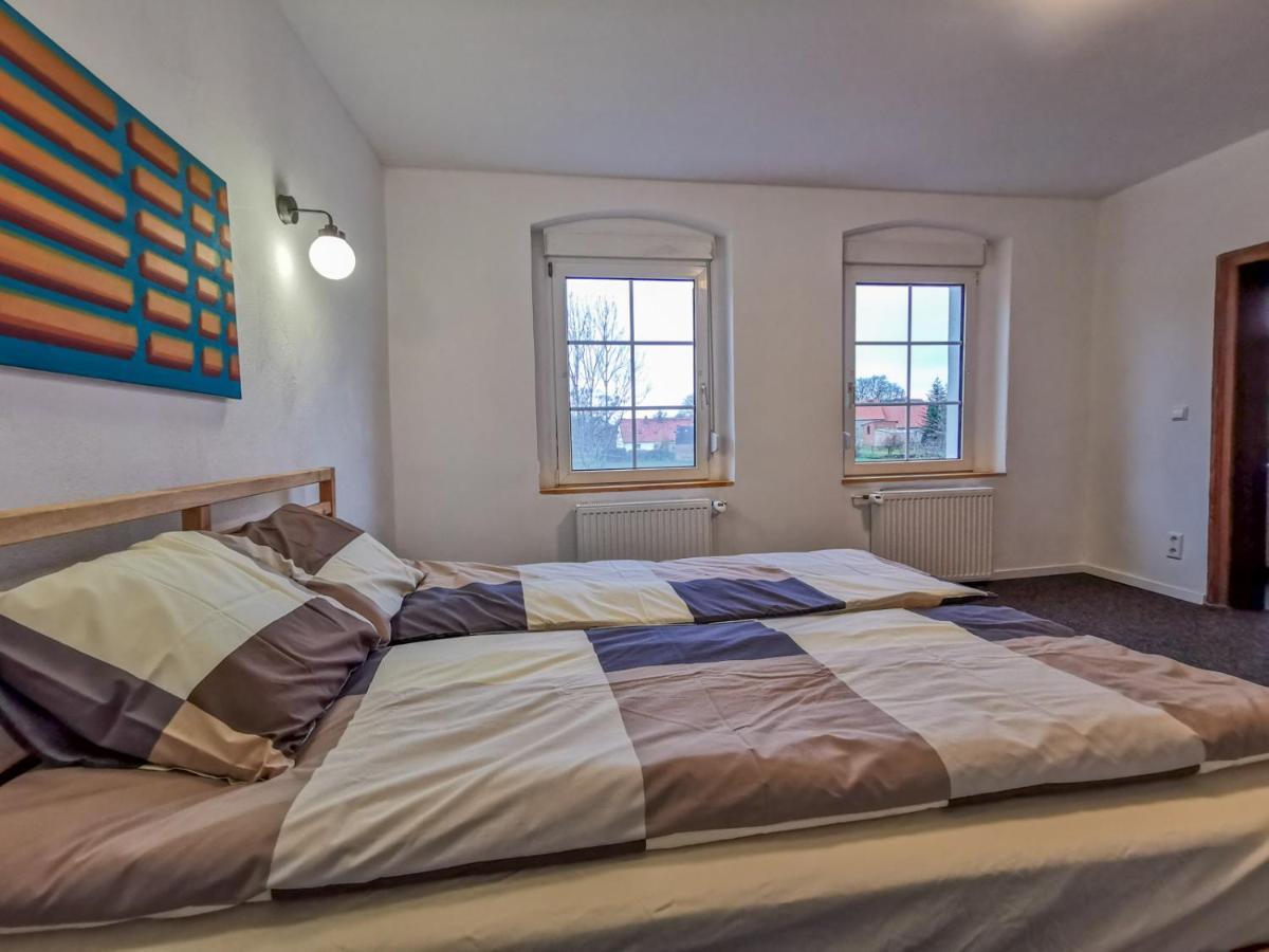 Apartment In Herrenhaus Gross Pinnow 외부 사진