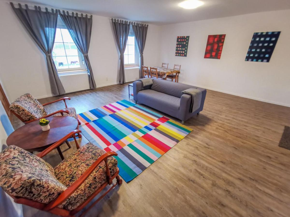 Apartment In Herrenhaus Gross Pinnow 외부 사진